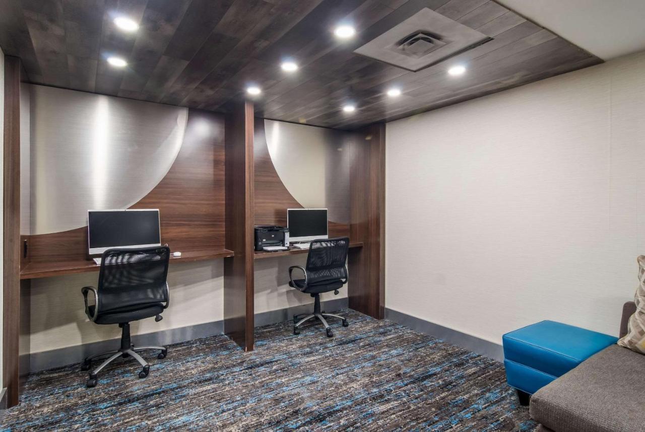 Comfort Inn & Suites Montrose Hill Екстер'єр фото