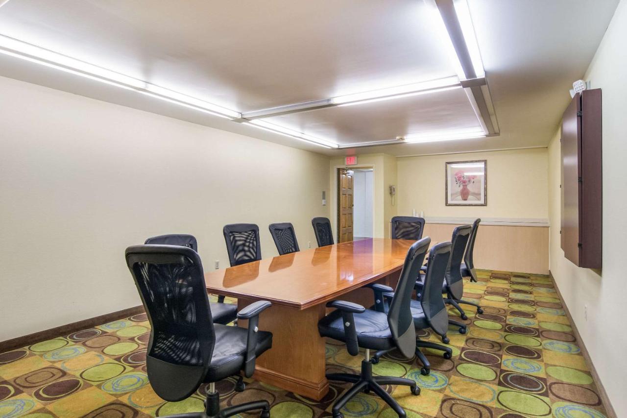 Comfort Inn & Suites Montrose Hill Екстер'єр фото