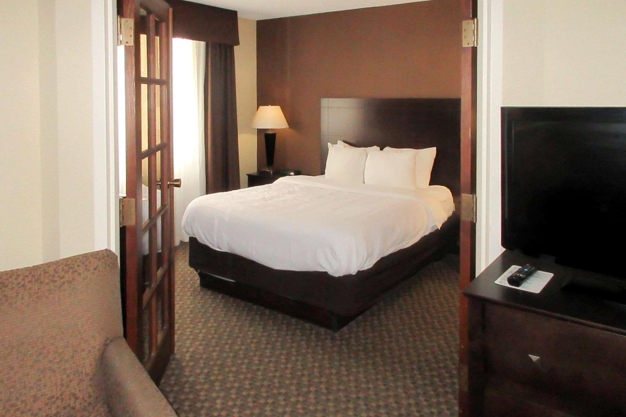 Comfort Inn & Suites Montrose Hill Екстер'єр фото